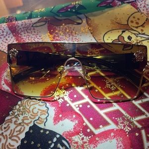 Womens fashion sunglasses